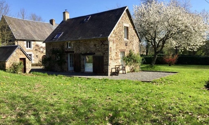Saint-Pierre-Langers House | Bergerie in a Norman residence