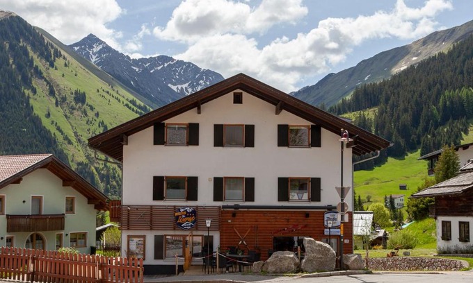 Berwang Hotel | Berghotel TheLounge