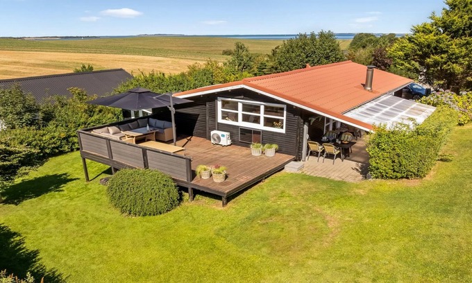 Floutrup House | "Berner" - 500m to the fjord by Interhome