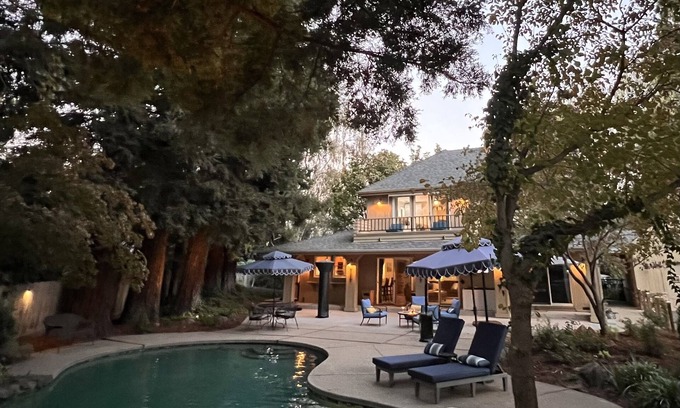 Chico House | Best Chico luxury experience.