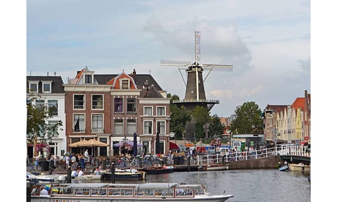 Leiden Apartment | Best Location 4P in Centrum