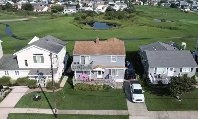 Brigantine House | Best location for Brigantine Beaches, Bay and Golf Course!