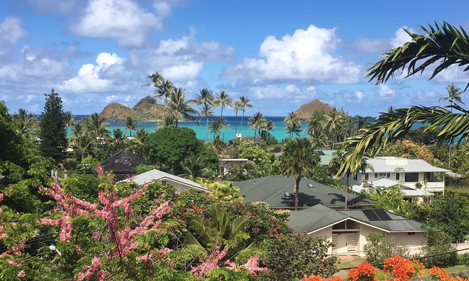 Lanikai House | BEST LOCATION , LANIKAI registration number W00530010-01 TMK 43005029 Licensed!