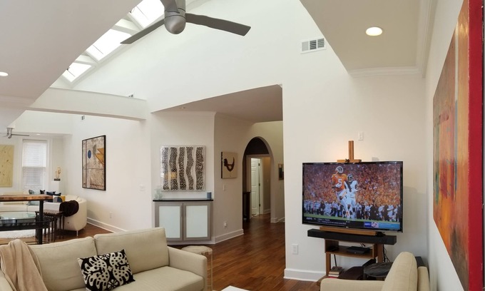 Downtown Memphis Condo | Best Memphis Penthouse - Downtown Condo 2BR