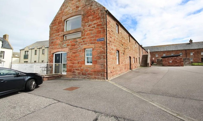 Cromarty Apartment | Best views of the Cromarty firth and hills beyond
