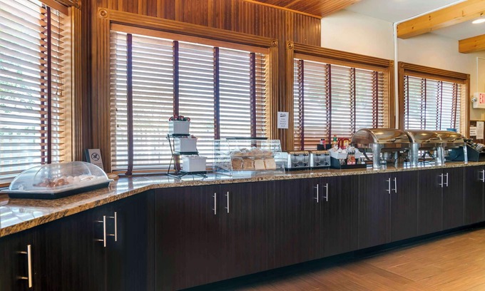 Allen Park Hotel | Best Western Greenfield Inn