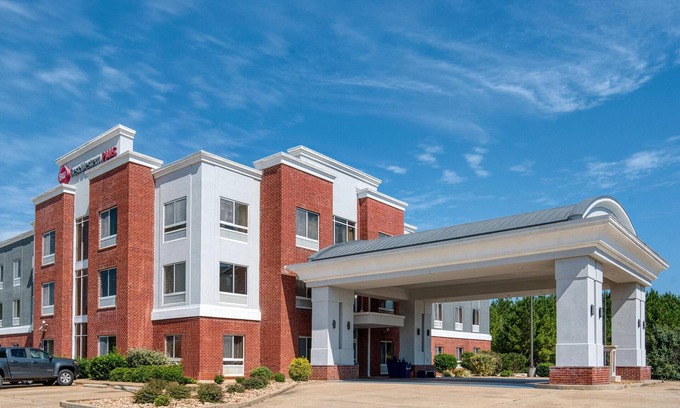 Philadelphia Hotel | Best Western Plus Philadelphia-Choctaw Hotel and Suites