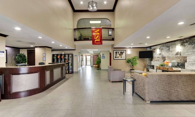 Wichita Falls Hotel | Best Western Plus University Inn & Suites