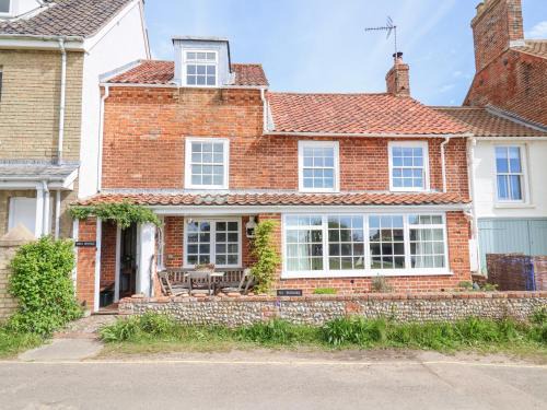 Walberswick House | Beta Cottage