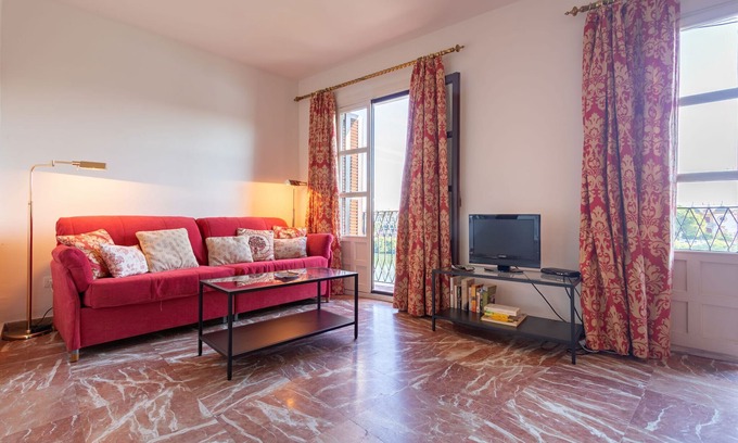 Triana Apartment | Betis Beautiful Views 4 pax, Triana