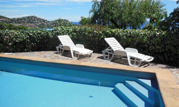 Espero-Pax Apartment | between cannes and st tropez, spledidview sea ,300yars beach,private swimminpool