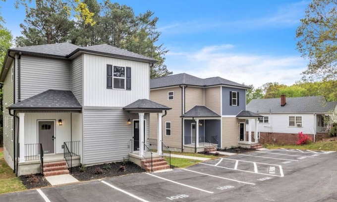 Greer House | Beverly Place- Greer Retreat