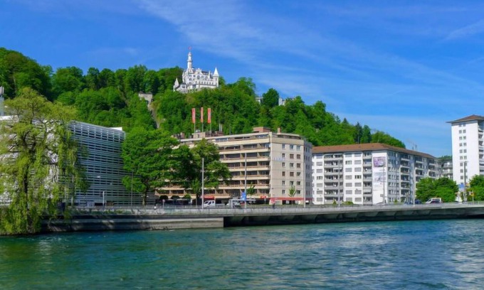Lucerne Apartment | BHMS City Campus by Interhome