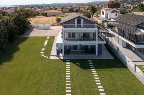 Nikita Apartment | Bianca's House