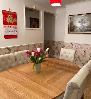 Bromley Common and Keston House | Bickley London Holiday Home