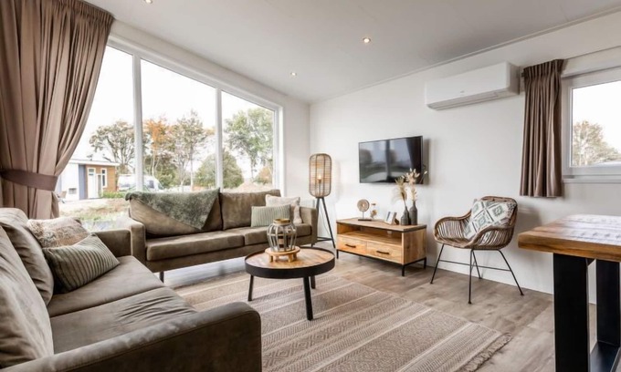 Gasthuis House | Biebosch by Interhome