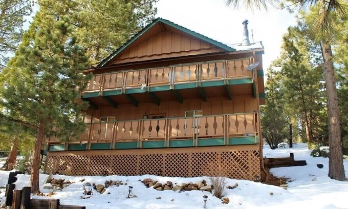 Whispering Forest Cabin | Big Bear Cabin Limited September availability – value pricing!