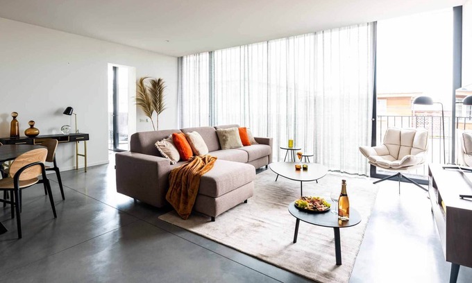 Stalingrad Apartment | Big designed app heart of Brussels