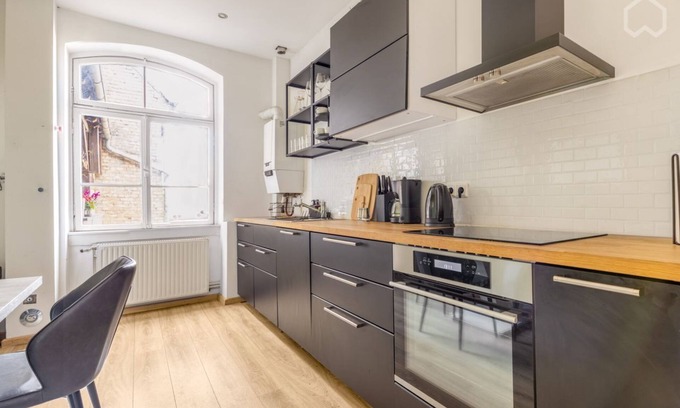 Kafertal Apartment | Big Family- sized Casaba in Mannheim