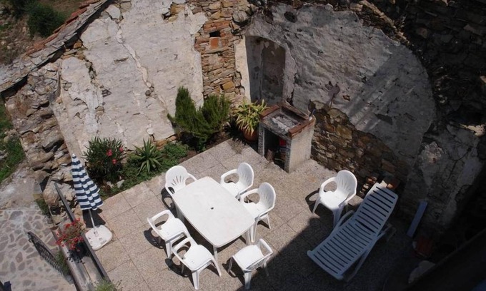 Diano San Pietro Villa | Big ligurian 3 floor house, 5 bedroom, 3 terrace