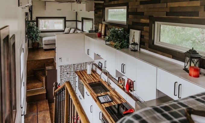 Monument House | “Big Red” Custom RV + Deck, Soaking Tub & View