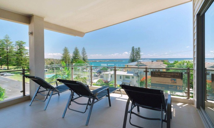Yamba Apartment | Bimbadeen Penthouse Located on top Yamba Hill