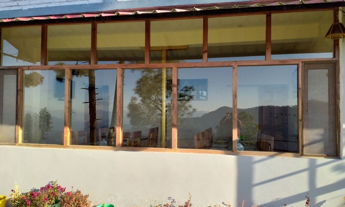 Almora Hotel | Binsar View Homestay