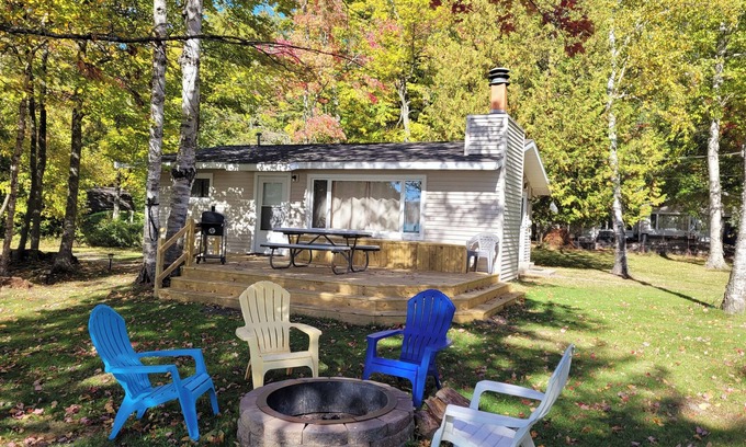 Empire Cabin | Birch Shores Resort - The Hemlock Cottage - Lakeview with Water Toys!