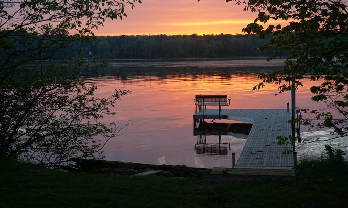 Birchwood Cabin | Birchwood Haven - Executive Retreat Perfect for Larger Groups