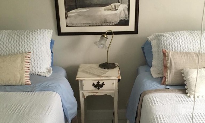 Ware Bed & Breakfast | Bird Hill Farm