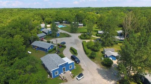 Put-in-Bay Bed & Breakfast | Bird's Nest Resort