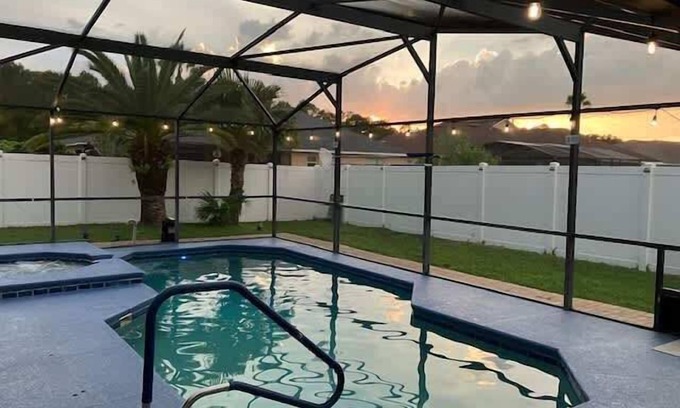 Tuscan Ridge Villa | Birds and Blossoms Oasis - Close to Theme Parks