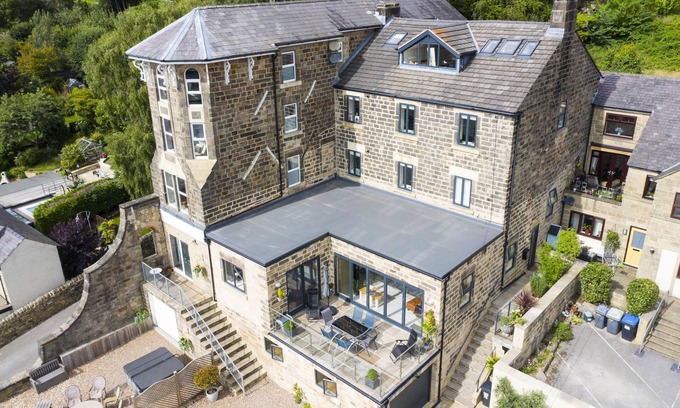 Matlock Apartment | Birds Nest, Romantic getaway with stunning views