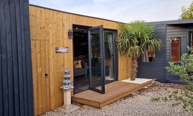 Mablethorpe Cabin | Birdsong lodge - peaceful - dog friendly