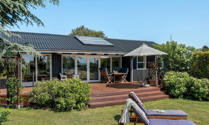 Bøjden House | "Bisera" - 150m from the sea by Interhome