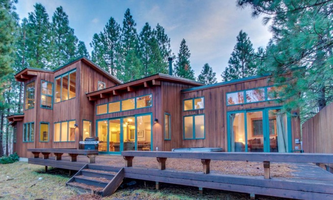 Black Butte Ranch House | Black Butte Ranch: Aspen Grove Retreat