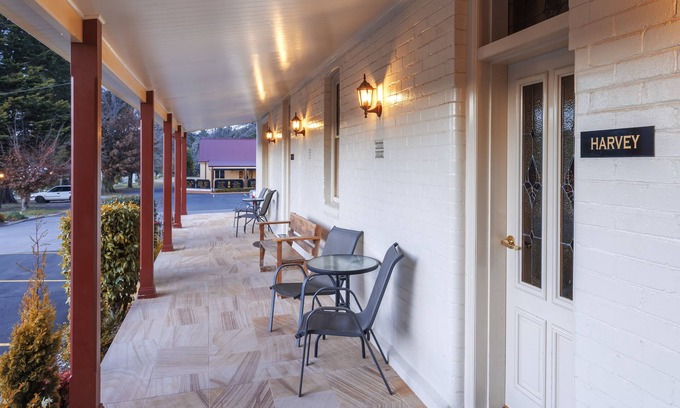 Wallerawang Hotel | Black Gold Motel