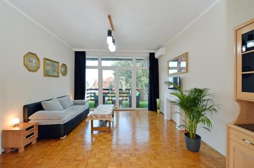 Balatonfured Apartment | Blackbird Apartment