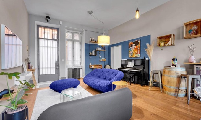 Arnaud Bernard Apartment | Bleu du Maine - Elegant T3 avec terrasse