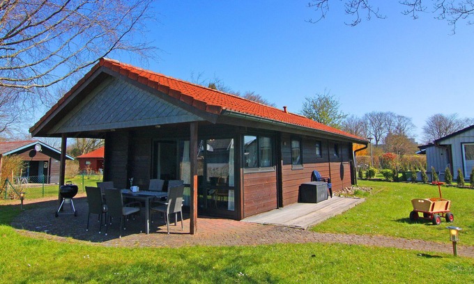 Damp House | Blockhaus, Damp