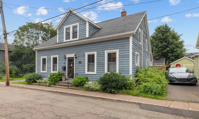 Queens Square House | Blockmaker's House