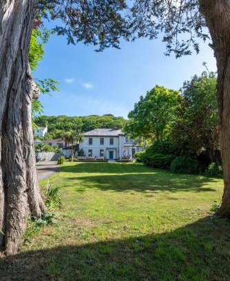 Braunton House | Bloomfield House
