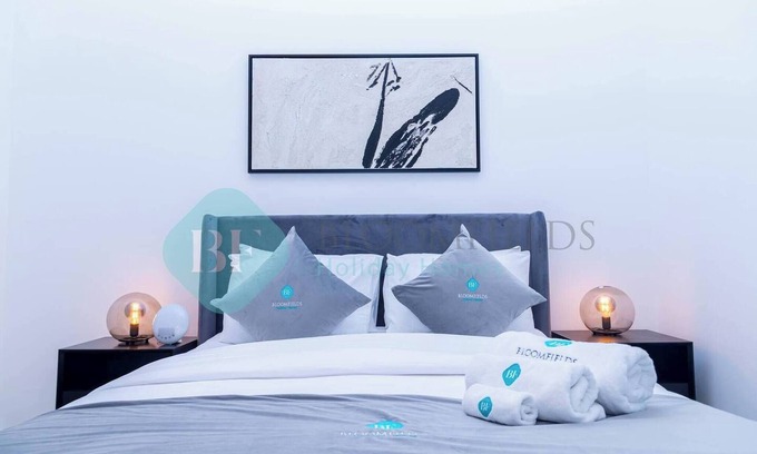 Al Raha Beach Apartment | Bloomfields Elegant 1BR in Waters Edge Yas Island