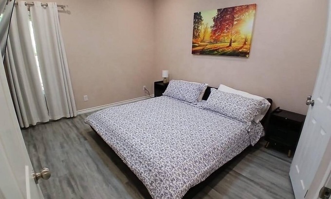 Nacogdoches Apartment | Blue 202, 2 mins to SFA apt center NAC city, 2br2baths3beds+sofa-bed