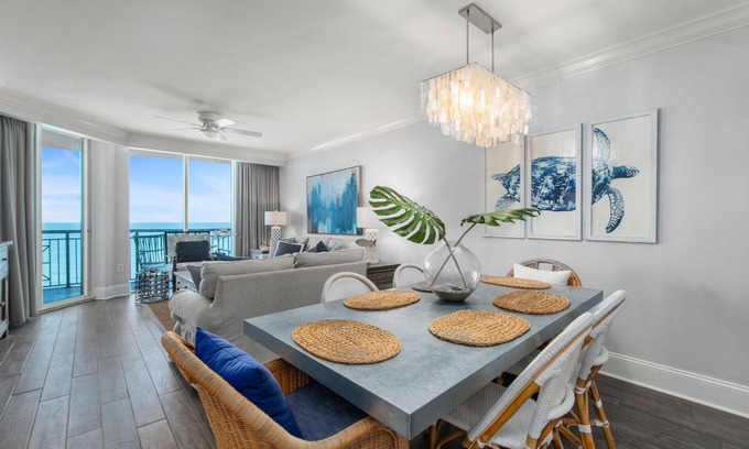 Ocean Drive Apartment | Blue Haven | Luxurious Oceanfront Condo at Mar Vista Grande