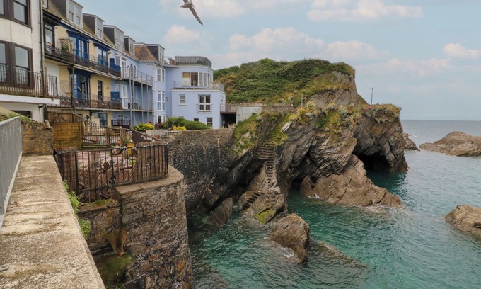 Hele Cottage | BLUE HAVEN, pet friendly, country holiday cottage in Ilfracombe