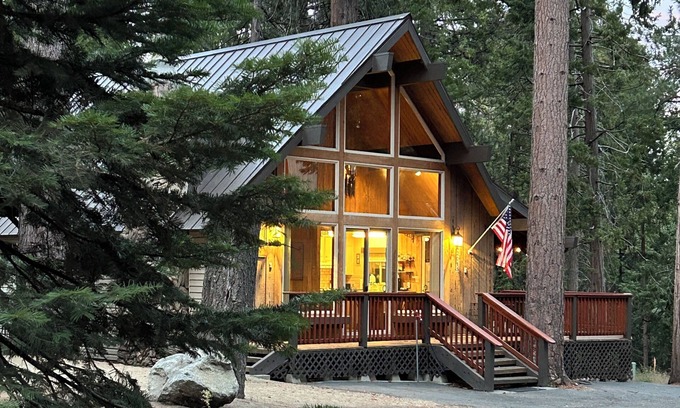 Shaver Lake Cabin | Blue Jay Cabin - Location Goals + Tub Time