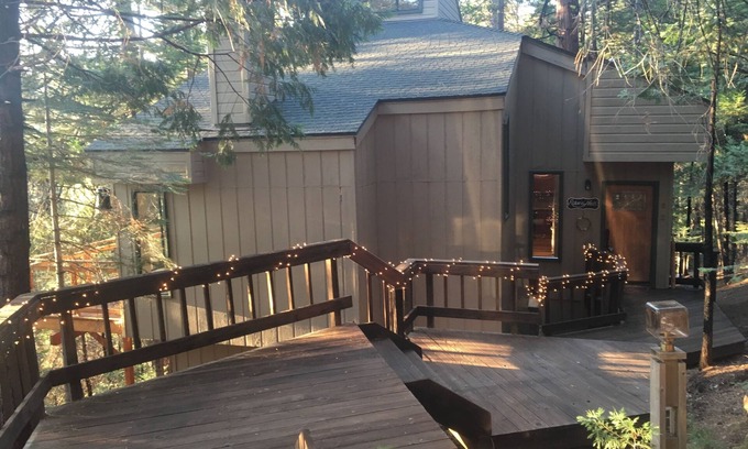 Arnold House | Blue Lake Springs House in the Trees