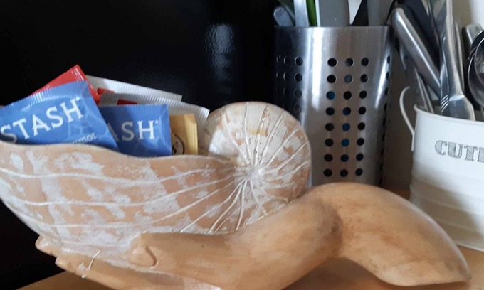 Vineland Station Cottage | Blue Lily Cottage