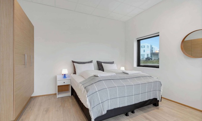Kopavogur Apartment | Blue Mountain Apartments - Economy Studio